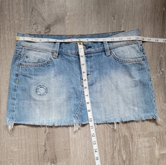 Fidelity Y2K 2010s Denim Mini Skirt - Picture 4 of 5